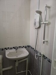 Blk 105 Clementi Street 12 (Clementi), HDB 3 Rooms #351891101
